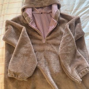 Faux Fur pullover jacket